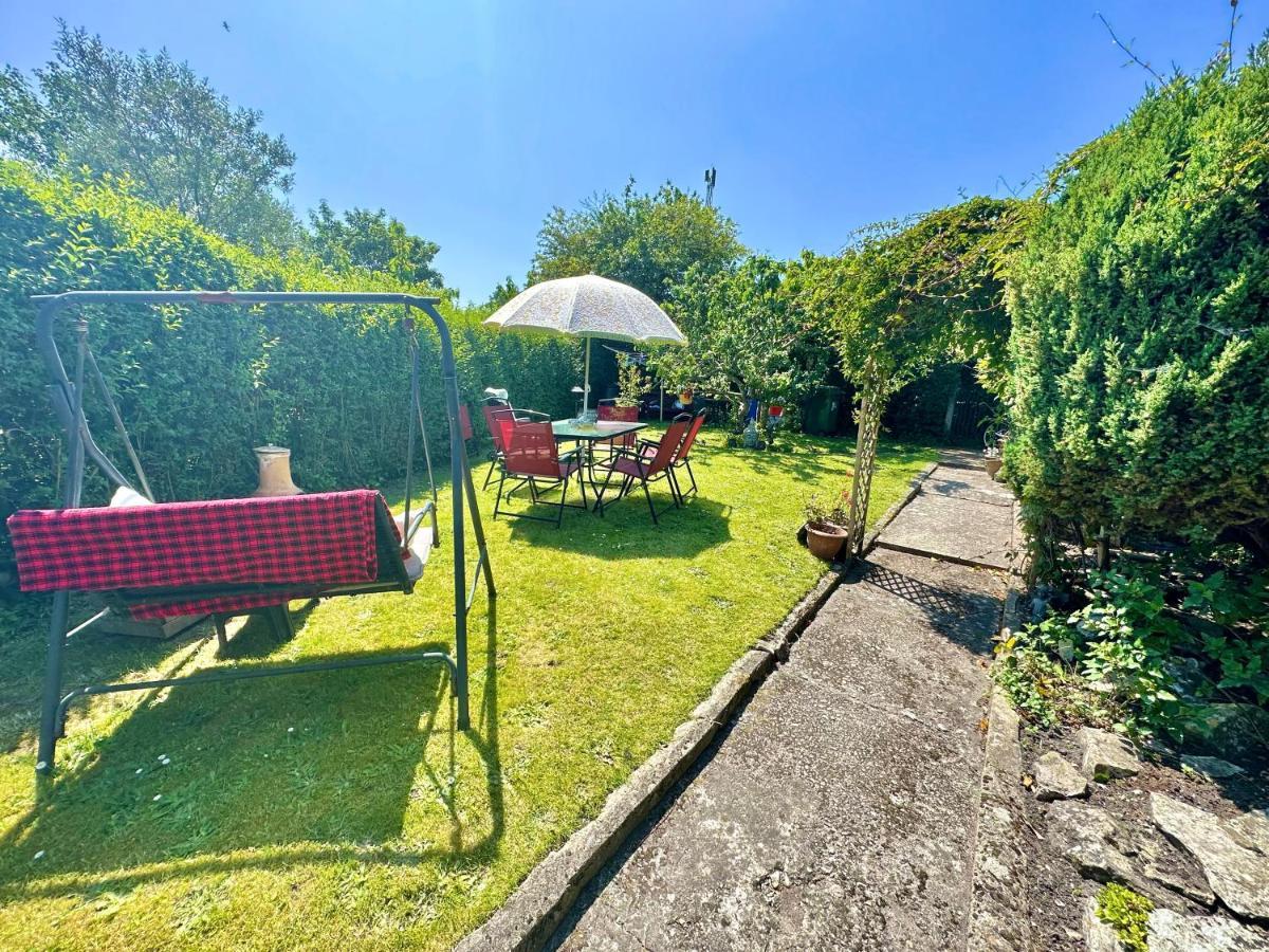 Garden Cottage - 3 Bedroom Close To Town And Beach Bournemouth Exteriör bild