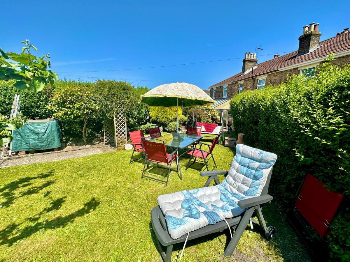 Garden Cottage - 3 Bedroom Close To Town And Beach Bournemouth Exteriör bild
