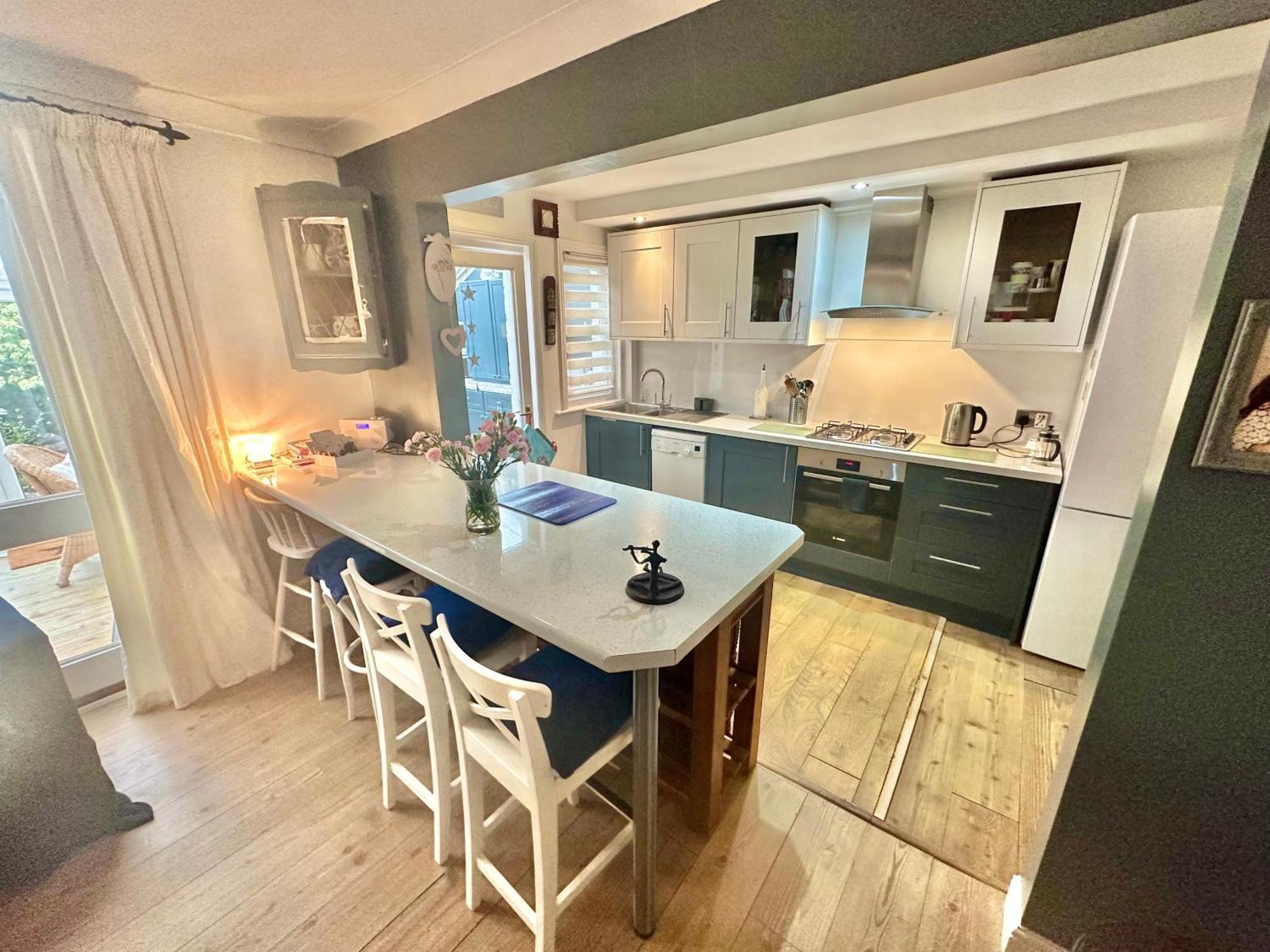 Garden Cottage - 3 Bedroom Close To Town And Beach Bournemouth Exteriör bild