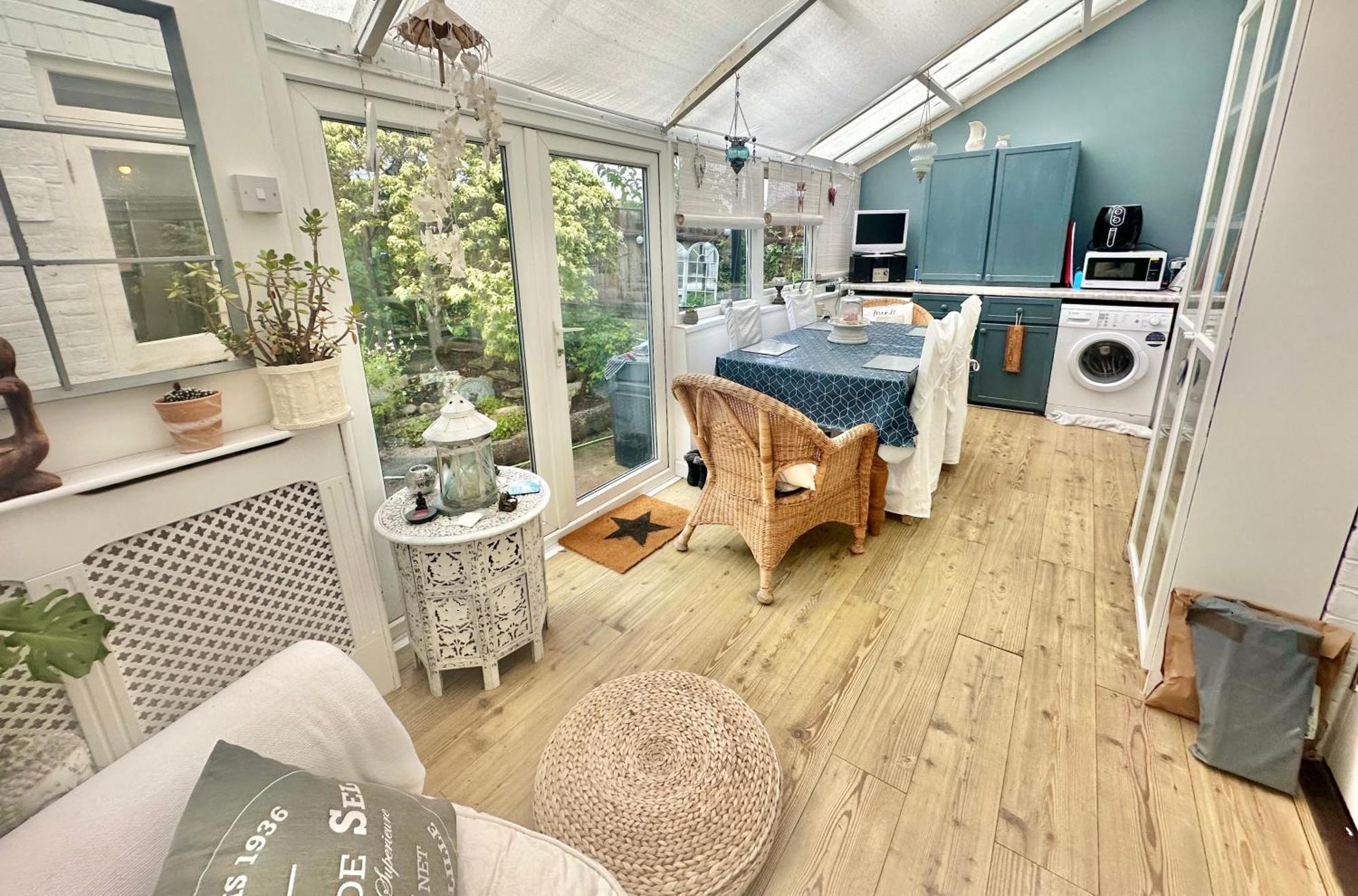 Garden Cottage - 3 Bedroom Close To Town And Beach Bournemouth Exteriör bild